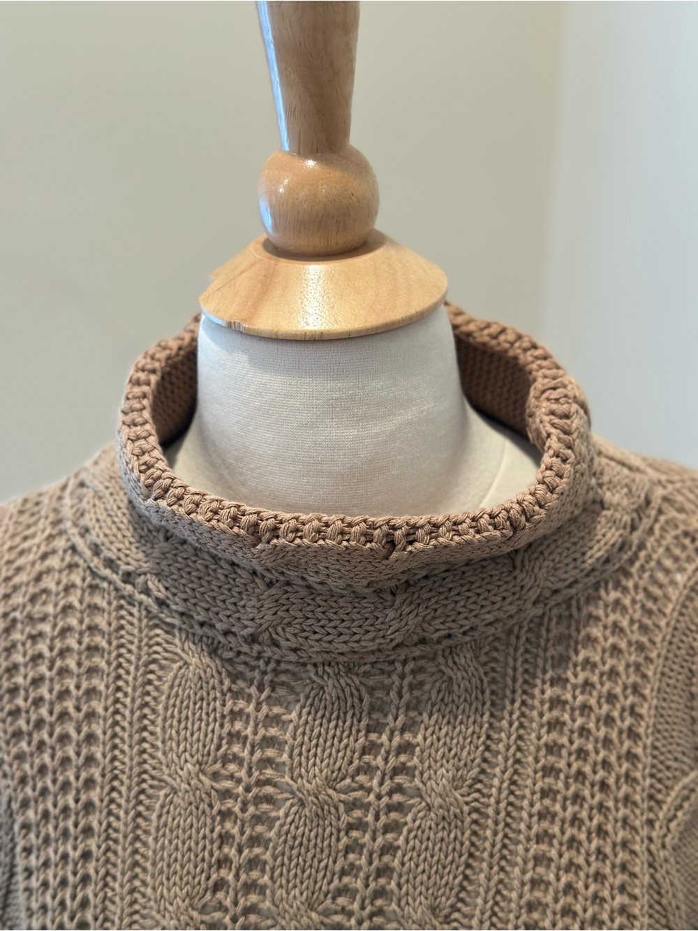 Tarazzia Design Group Cable Knit Cowl Neck Sweater Taupe Ramie Cotton M - Picture 4 of 9